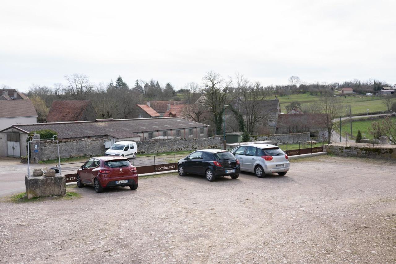Villa Au Coeur Des Vignes Entre Beaune Et Dijon Montceau-et-Echarnant Exterior foto